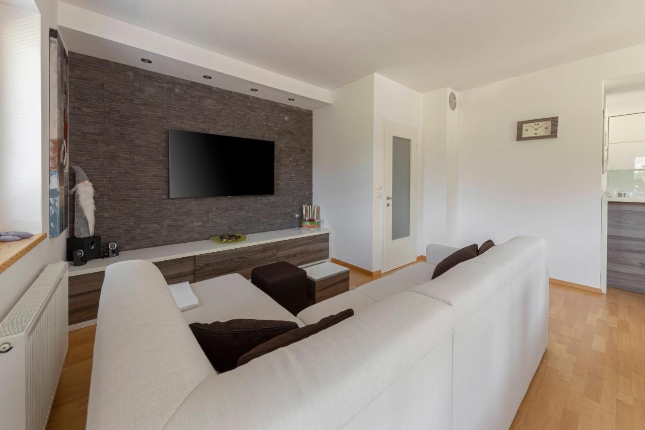 Sunee Apartment